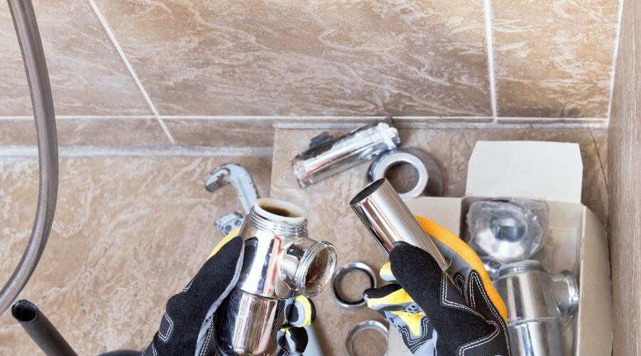 Expert Emergency Roof Repairs services in Riverdale, CA